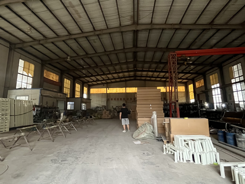 مصنع (4)